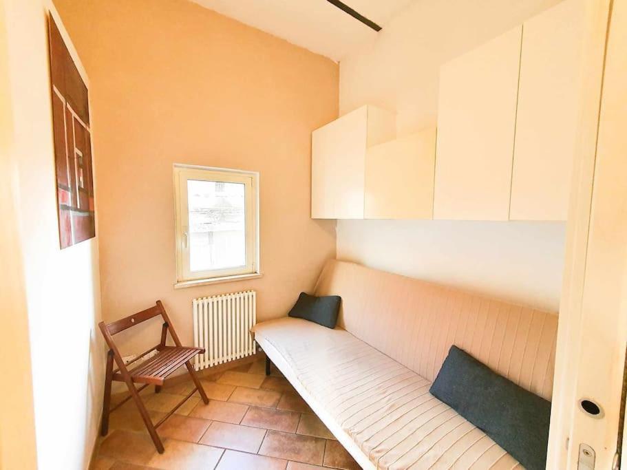 Cozy In Pigneto Up To 4 Rom